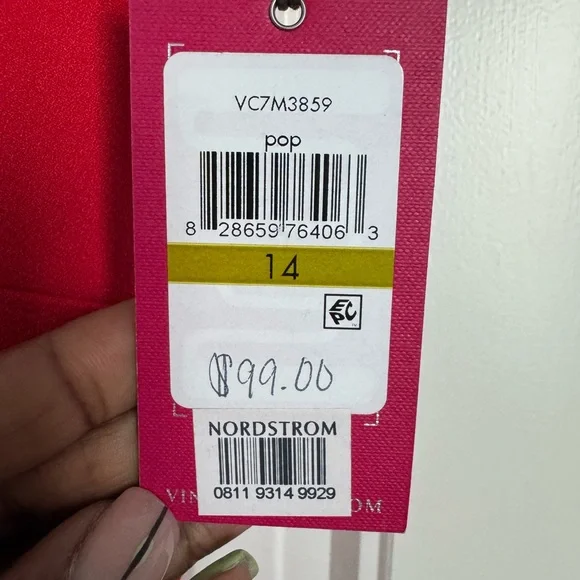 NWT Vince Camuto Red Jumpsuit - Picture 5 of 6